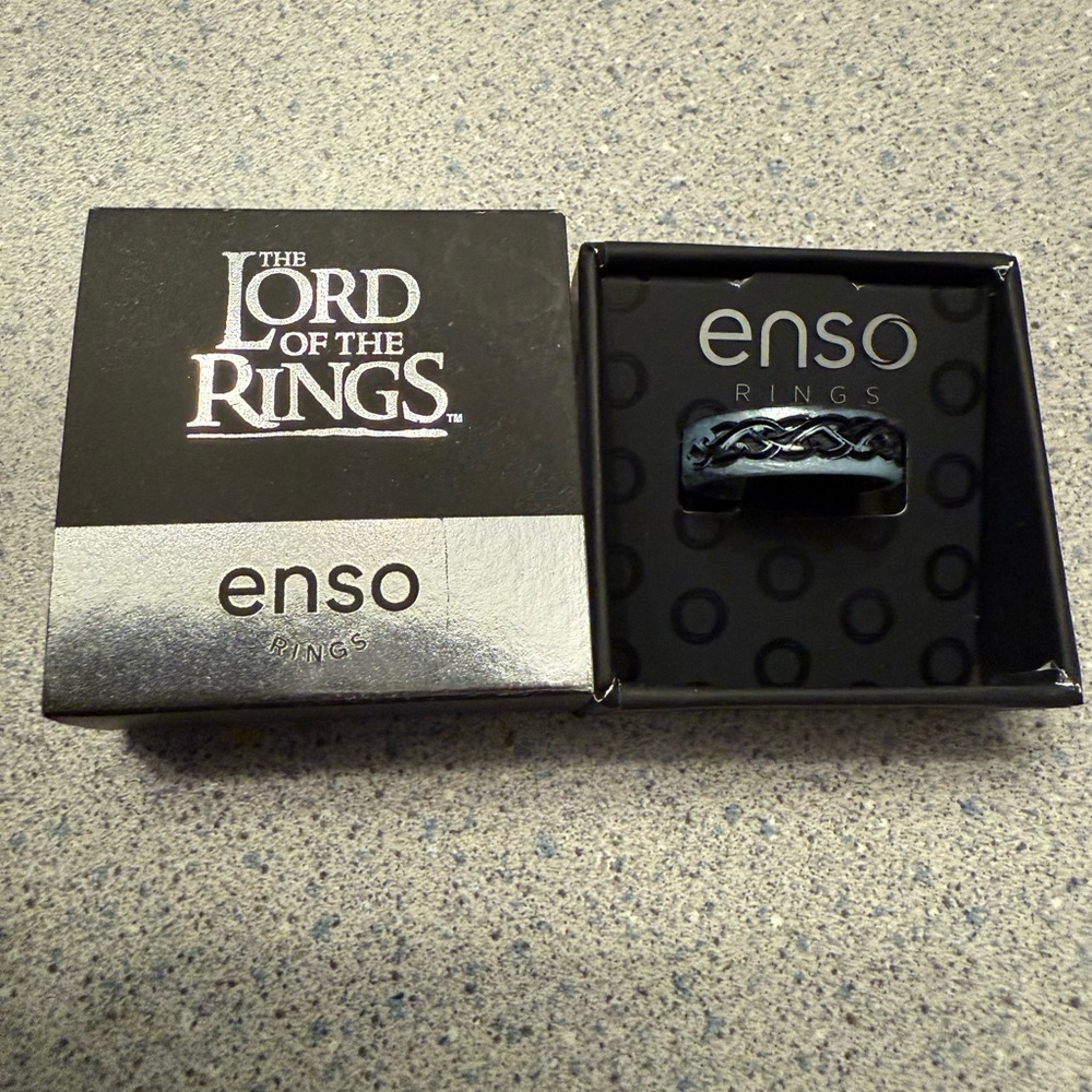 Black Lord of the Rings Silicone Ring
